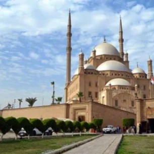 BEST DAY TRIP TO ISLAMIC AND CHRISTIAN CAIRO