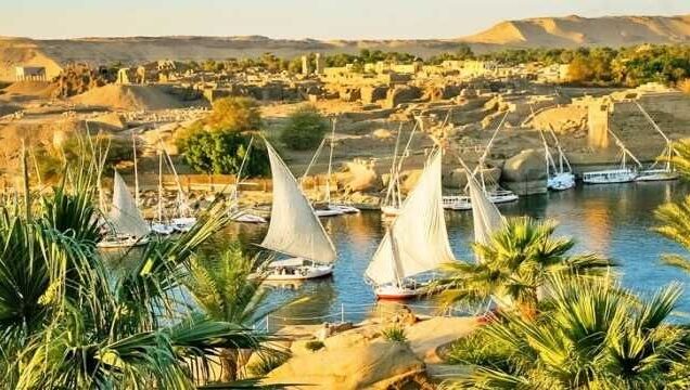 3-Day Luxor And Aswan Day Tour with ABU SIMBLE From Cairo