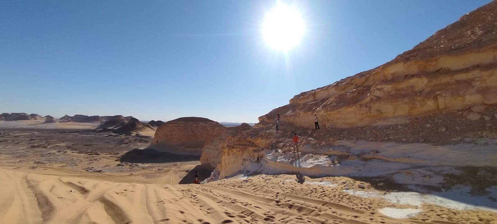 Over Day Tour To Bahariya Oasis Black And White Desert From Cairo